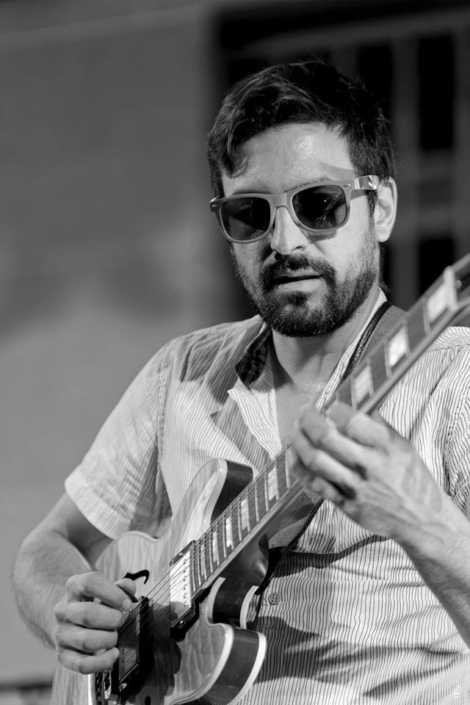 4dB - Jazz Rock Progressif - Damien Boureau - guitariste fusion - Ville En Musique